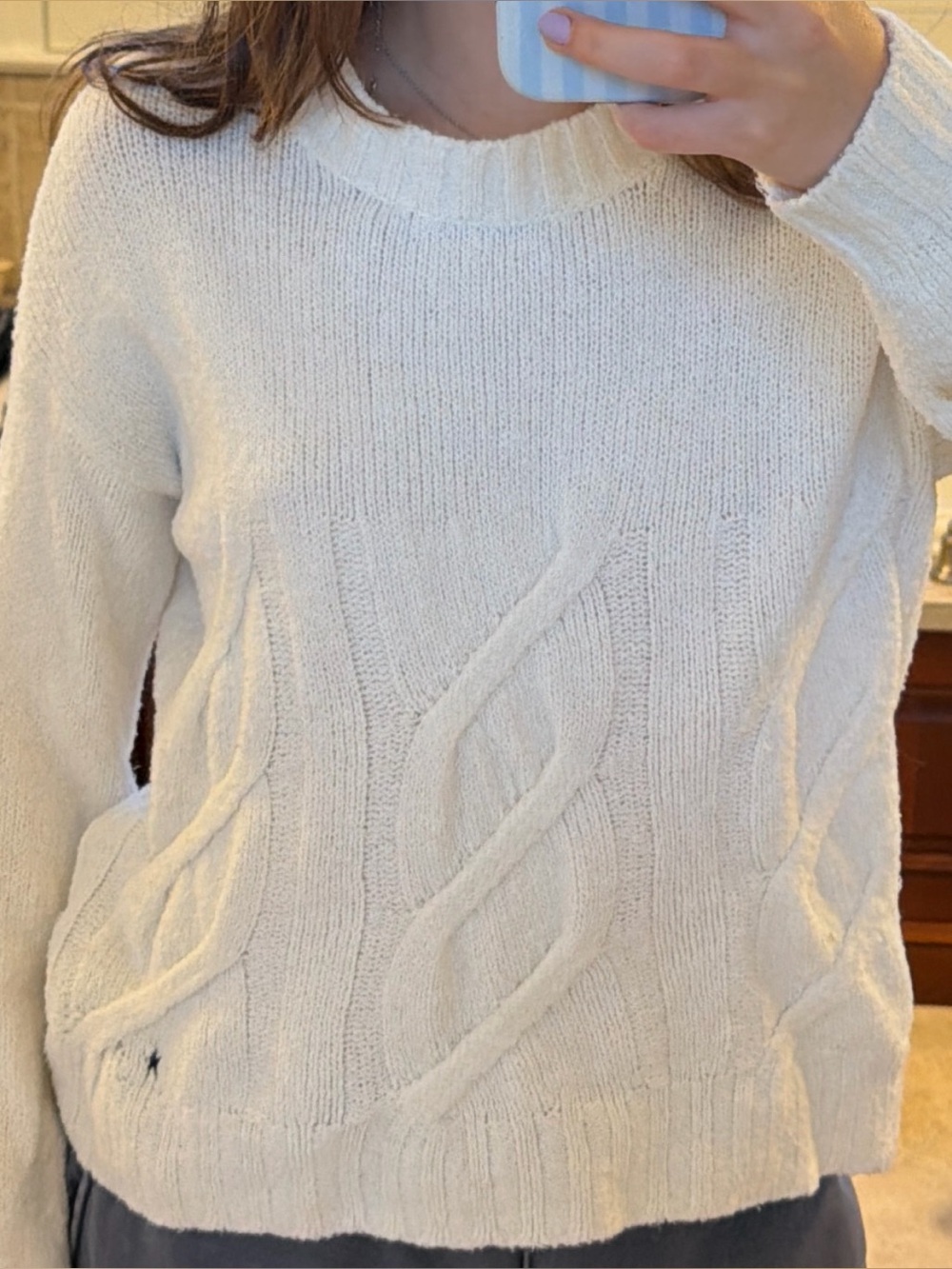 Cozy Cable Knit Women's Sweater - Cream